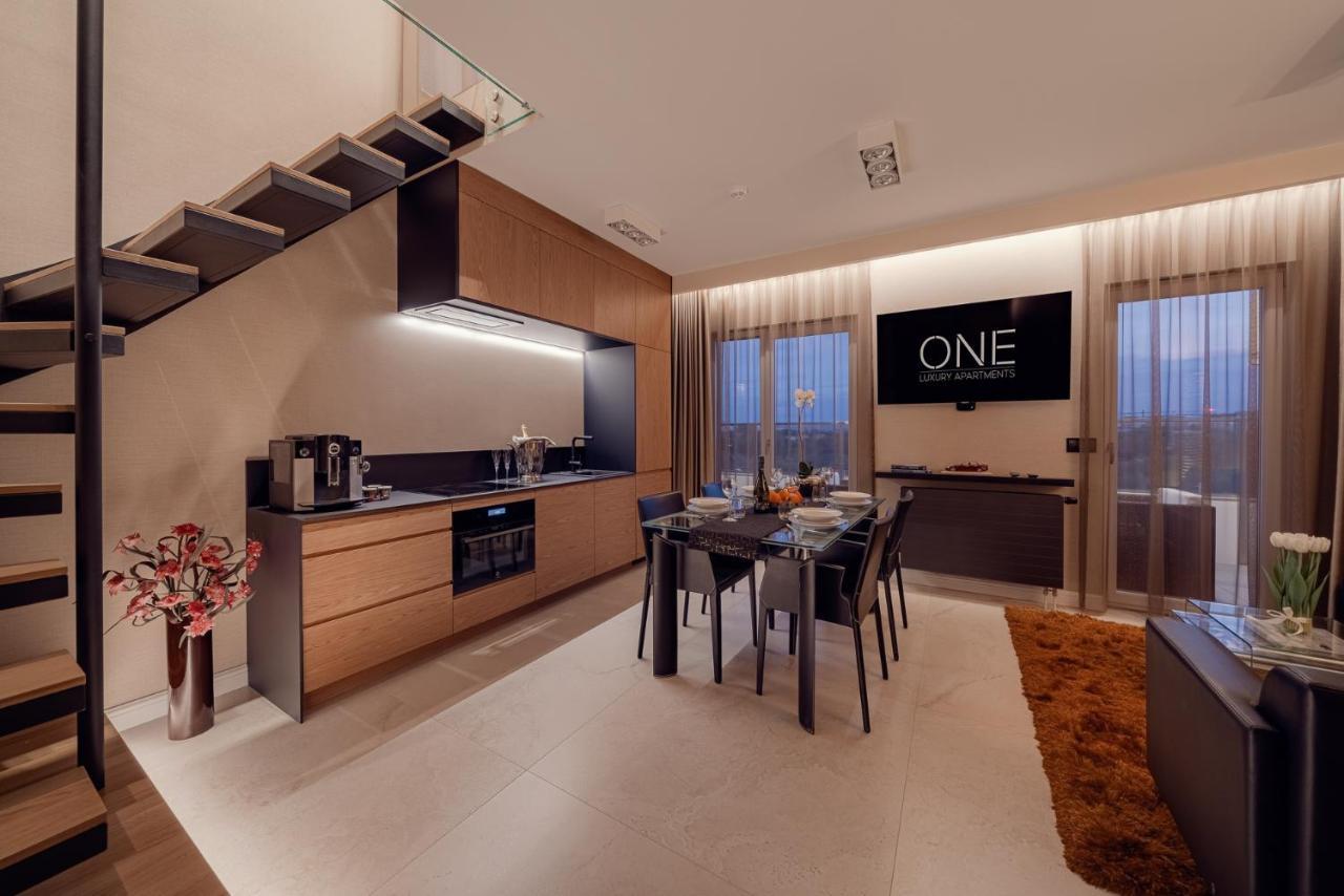 One Luxury Apartments Ряшів Екстер'єр фото